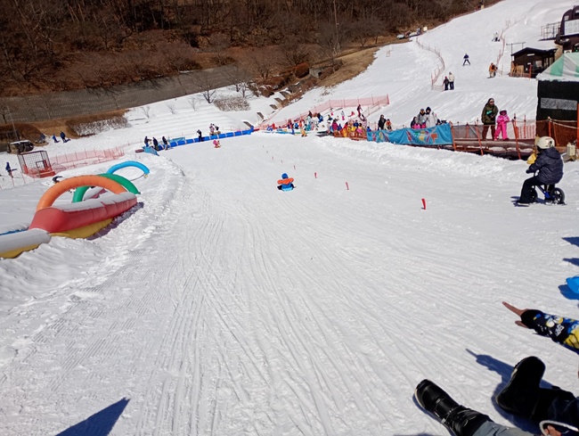 佐久平南パラダのキッズランドで雪遊びはできるのか？ 